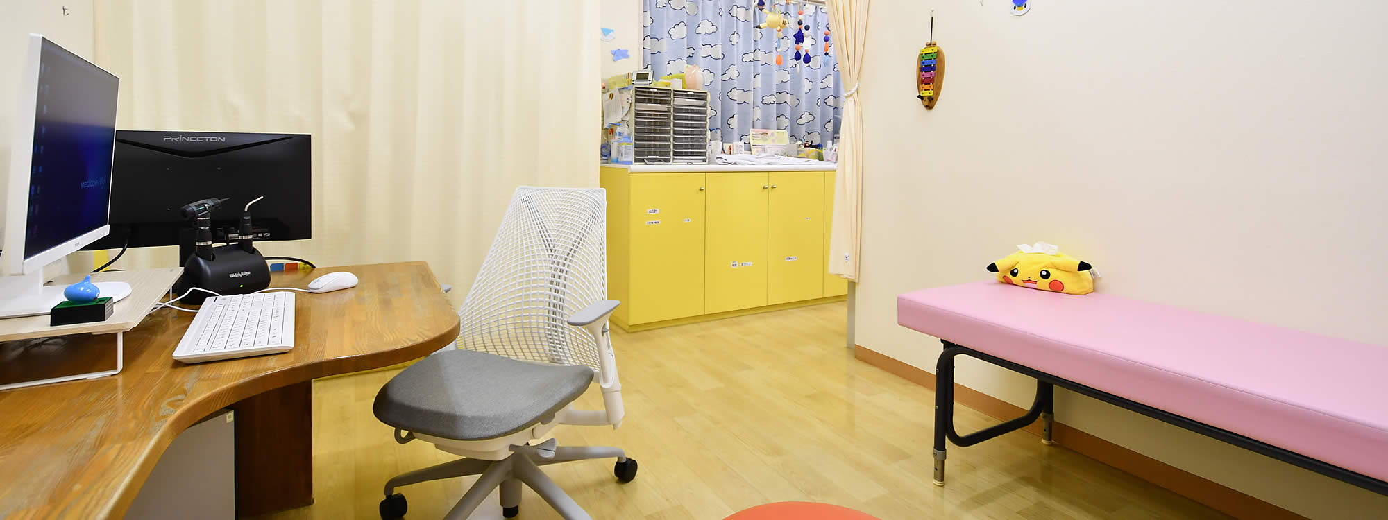 北区の浮間小児科クリニックは、小児科の診療、予防接種、乳幼児健診などを行っております。土曜日も診療いたします。 JR埼京線高架下沿い　浮間舟渡駅～北赤羽駅の中間